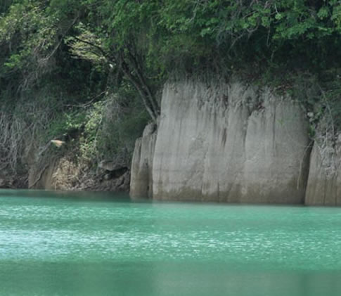 Nahá