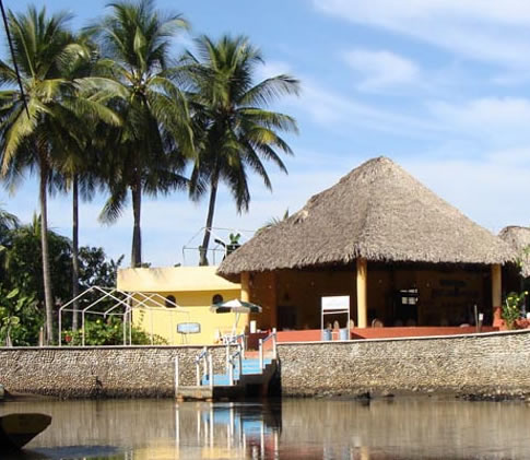 Playa Linda Y Laguna Pozuelos